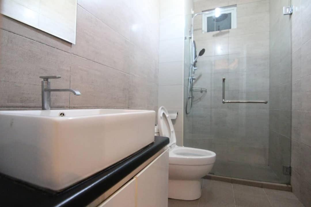 D'Calton Seaview Apartment Johor Bahru Bagian luar foto